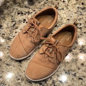 🐪 TOMS Del Rey Suede Sneakers